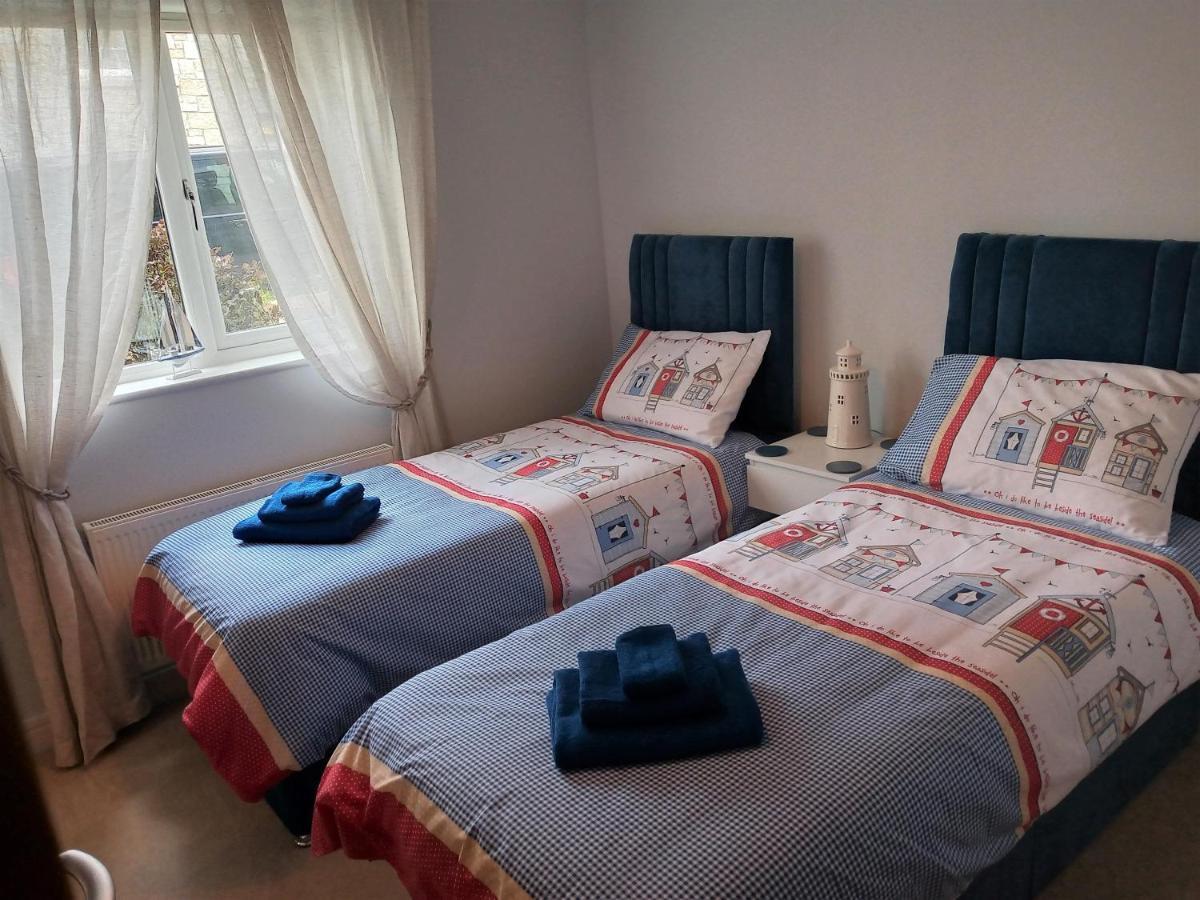 Stunning Apartment, Balconies, Private Beach, Coast Path تشارلزتاون المظهر الخارجي الصورة